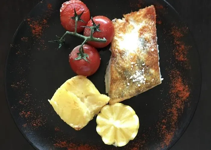 Hotel-Restaurant Les Trois Maures